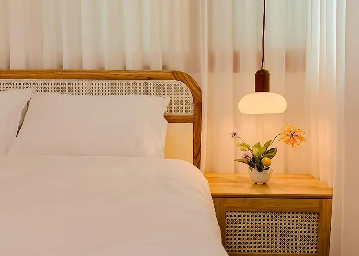 Gangnam, Nonhyeon, For 6, Apgujeong Rodeo, Garosu-gil, Family Gathering, Coex 首爾