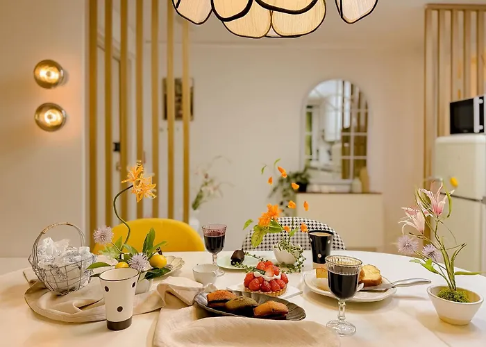Gangnam, Nonhyeon, For 6, Apgujeong Rodeo, Garosu-gil, Family Gathering, Coex 公寓 *