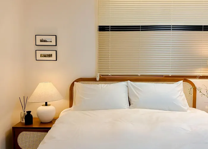 公寓 Gangnam, Nonhyeon, For 6, Apgujeong Rodeo, Garosu-gil, Family Gathering, Coex